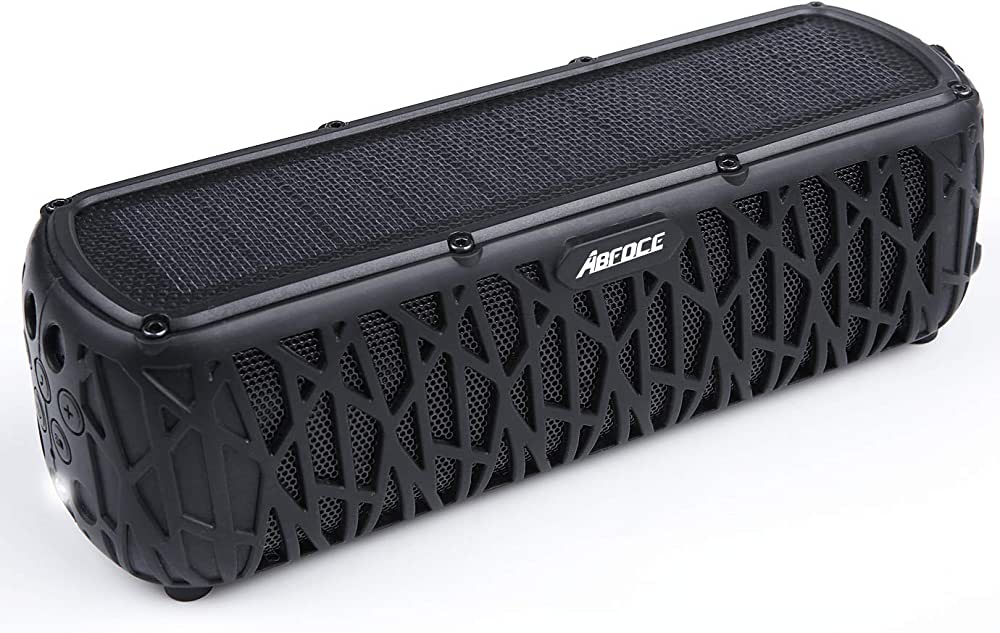 How to Enjoy Music in Water with Solar-Powered Waterproof Speakers? 1