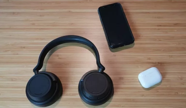 How to Use Two Bluetooth Headphones Simultaneously? 13