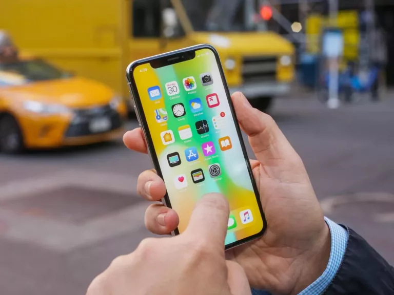 Is it better to Turn Off the Phone or Airplane Mode? 3