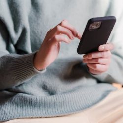 How to Text All Contacts on iPhone?