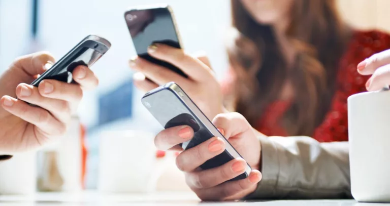 Which Sim Slot is Best For the Internet? 19