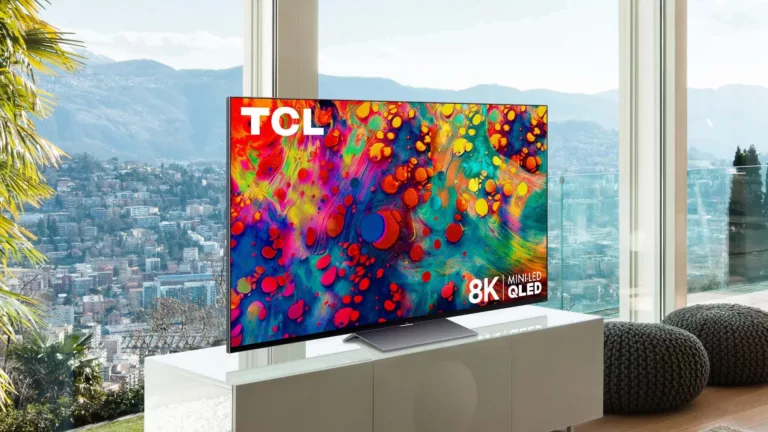 Unlock Incredible 8K with a Roku TV 13