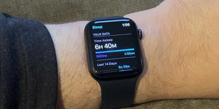 Should I Sleep with My Apple Watch On? 7