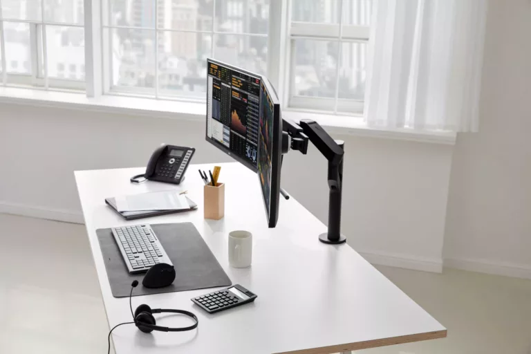 How to Choose the Right Stand for Your LG Monitor? 7