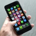Troubleshooting App Freezes on Smartphones 13