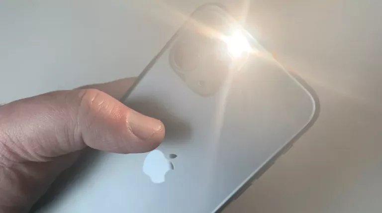 How to Back Tap Flashlight? 17