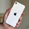 How Much Does An Iphone SE Weigh? 3