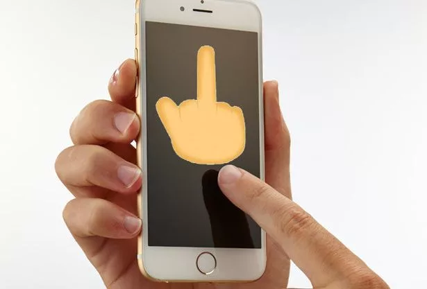 The 🖕 Middle Finger Emoji: How to Use on iPhone 1