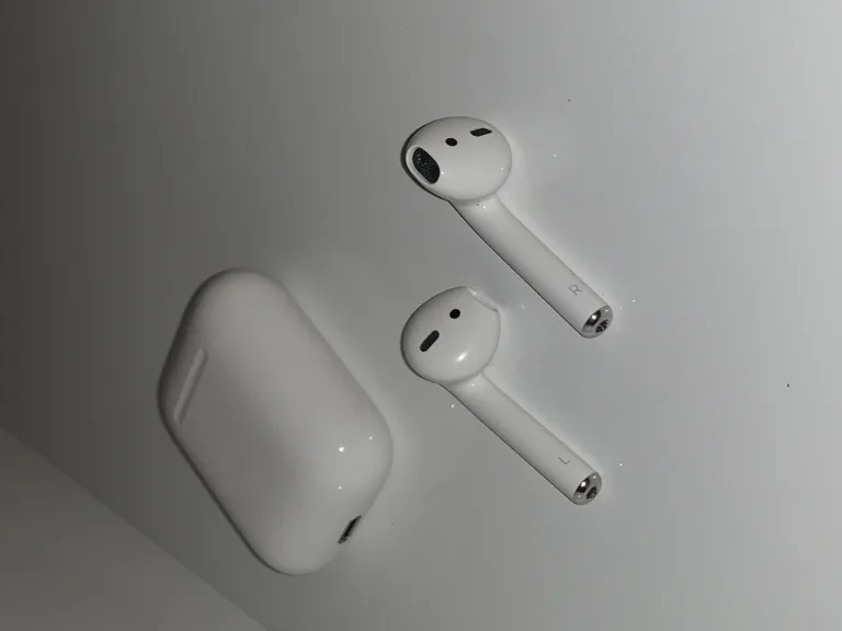 How to Troubleshoot Distorted AirPods Sound? 19