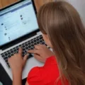 How Do You Unsnooze Someone On Facebook? 10