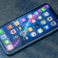 How Long Does An iPhone XR Battery Last? 7