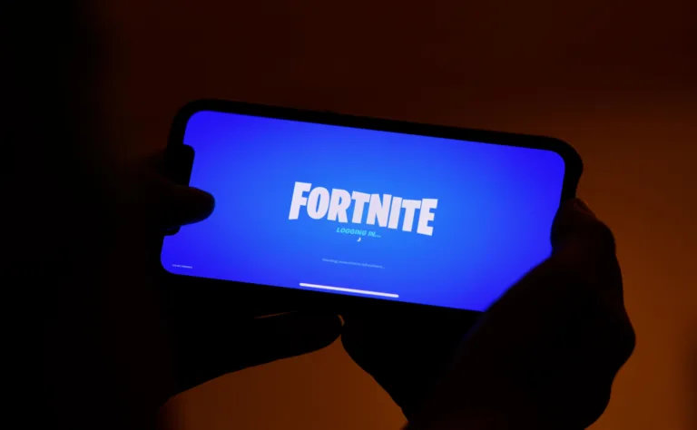 How to Get Fortnite on iPhone After Ban? 19