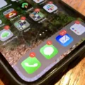 What are Badges On iPhone? 17