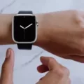 What Does the Red Dot Mean On Your Apple Watch? 5