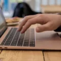 How to Use the Yuan Symbol on Mac Keyboards? 7