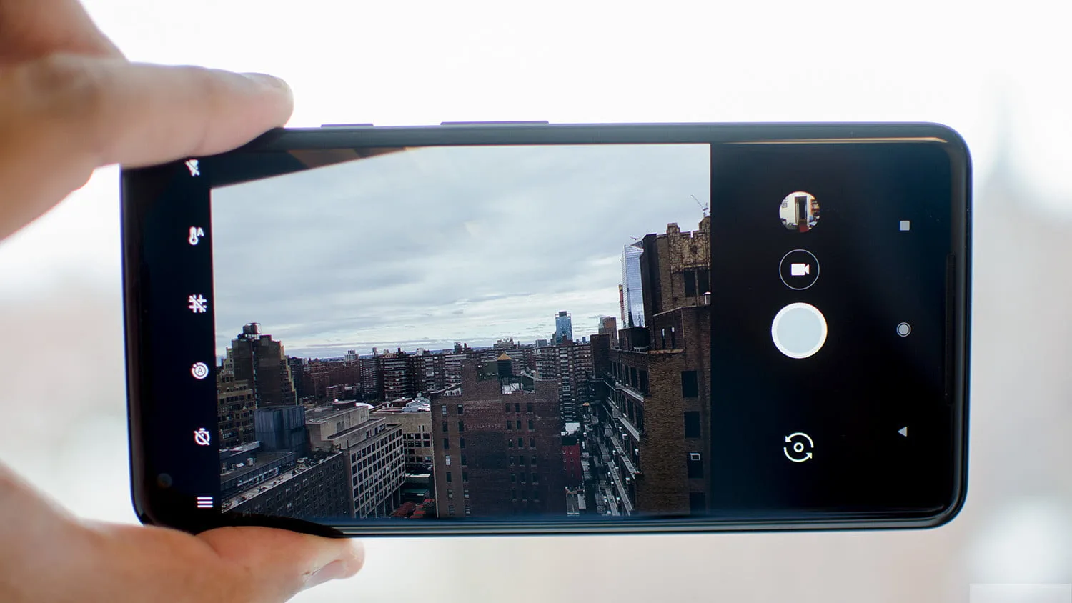How to Capture Precious Moments with a Timestamp Camera? 2 How to Capture Precious Moments with a Timestamp Camera? 1