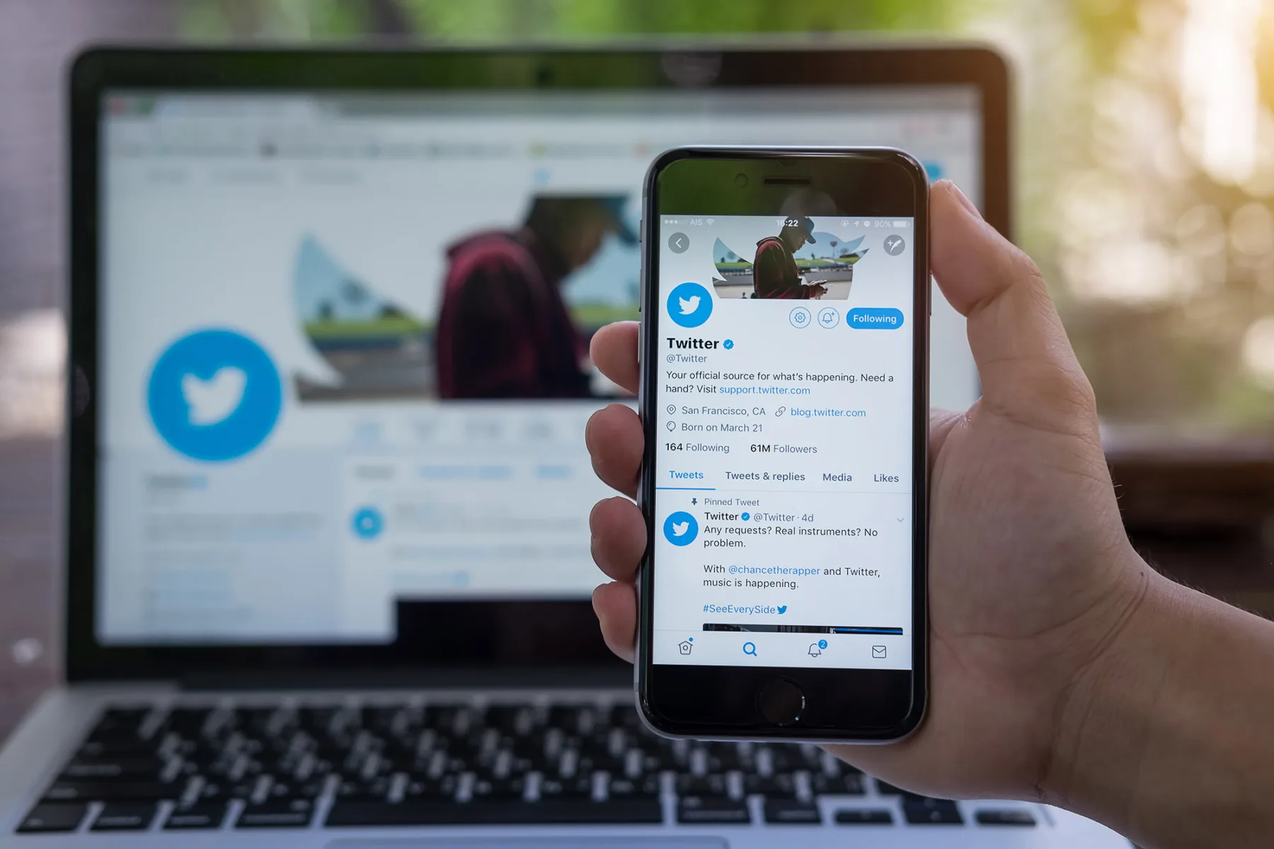 Why Twitter App Keeps Crashing on Your Phone? 2 Why Twitter App Keeps Crashing on Your Phone? 1