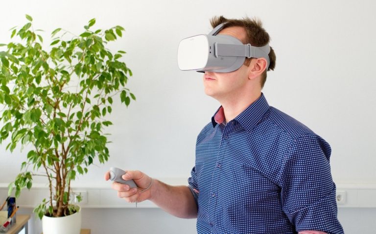 how to use oculus quest 2 as pc monitor