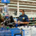 Trouble at Checkout: Walmart's Online Payment Glitch 8