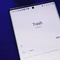 How Do You Empty Trash on Your Samsung Phone? 9