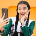Discover the Best FaceTime Alternative for Android Users 13