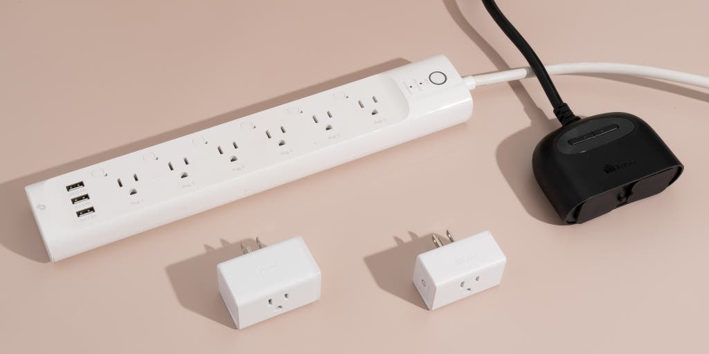 Is it Safe to Plug Your TV Into an Extension Cord? 1