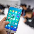 The Complete List of Pre-Installed Apps on Android Devices 17