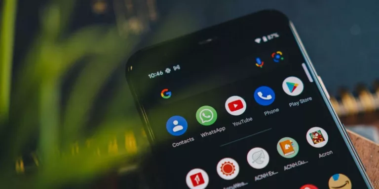 How to Access the App Drawer on Android 10? 1