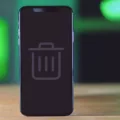 How Do You Empty Trash on Your Phone? 1
