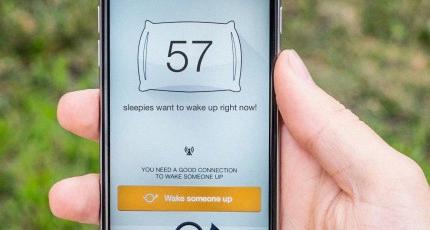 how to wake someone up over the phone iphone