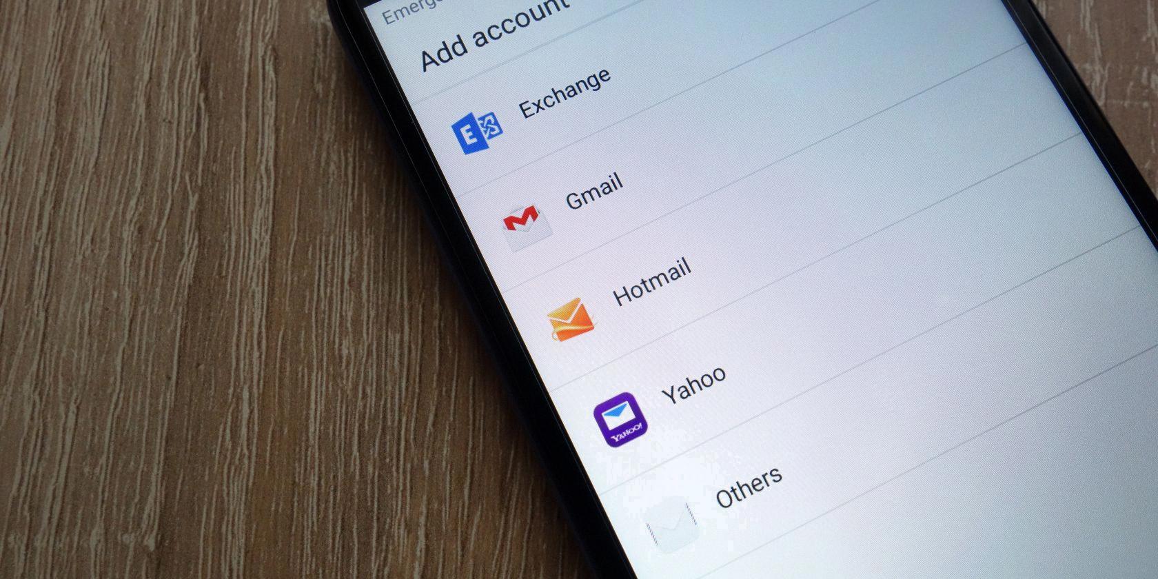 why is my email not working on my android
