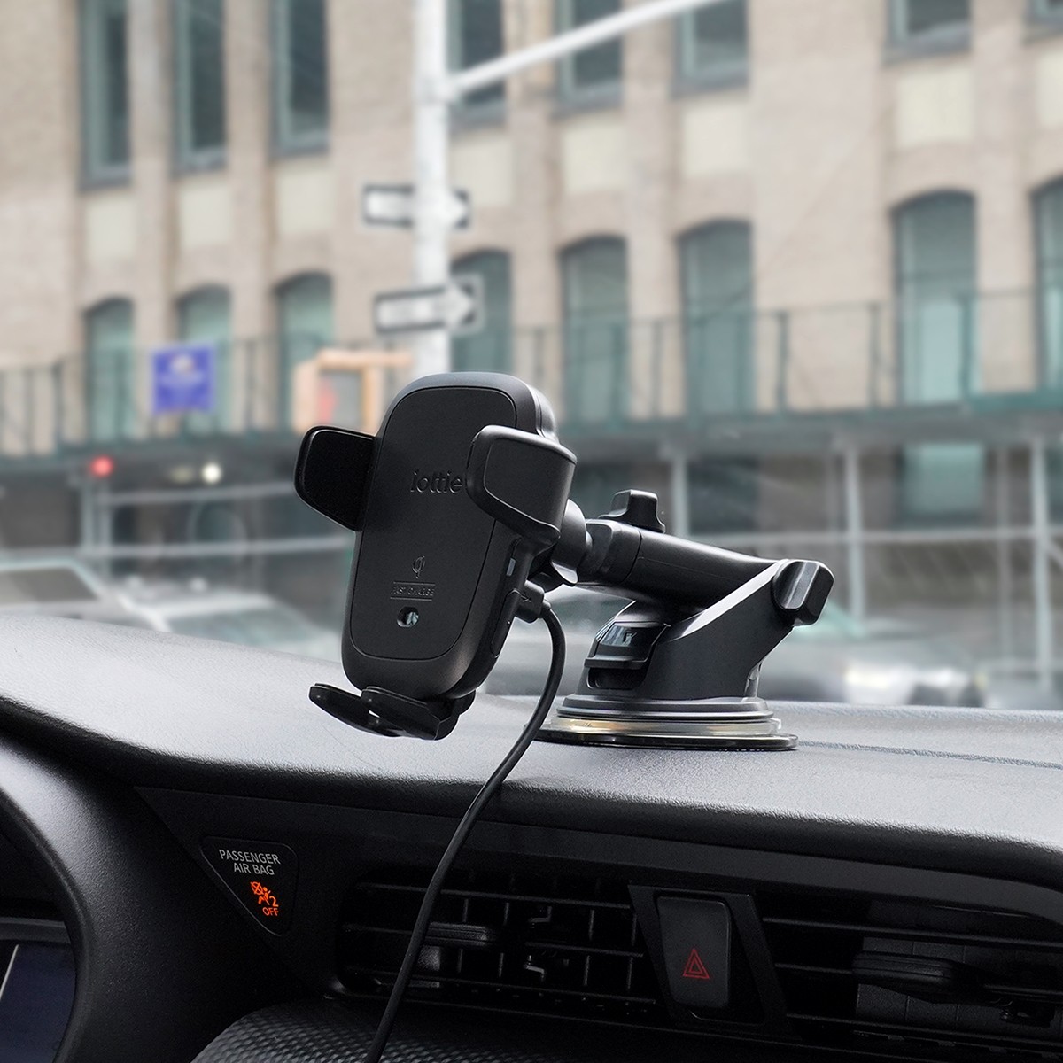 Best iPhone Accessories to Enhance Your Everyday Life 7 Wireless Car Charger with Automatic Clamping