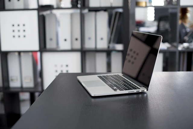 How to Fix Dead Pixels on Your MacBook? 4 Preventing Future Pixel Damage